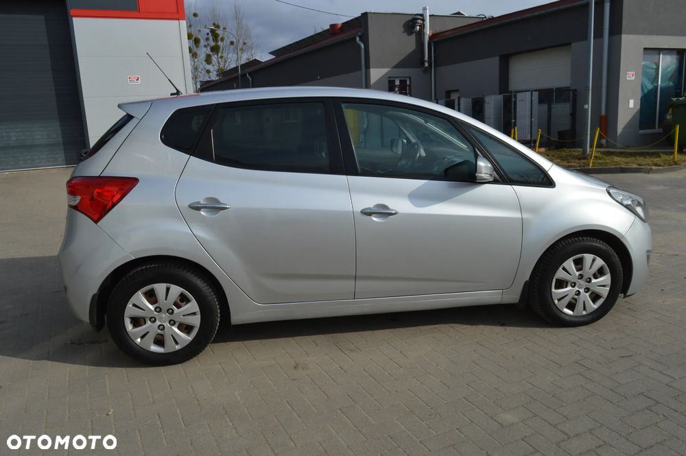 Hyundai ix20 1.6 Automatik Fifa World Cup Edition - 10