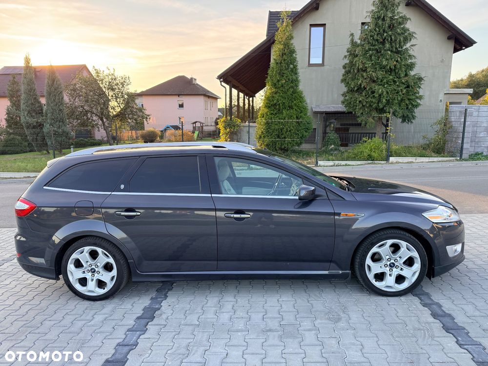 Ford Mondeo 2.5 Titanium S - 9