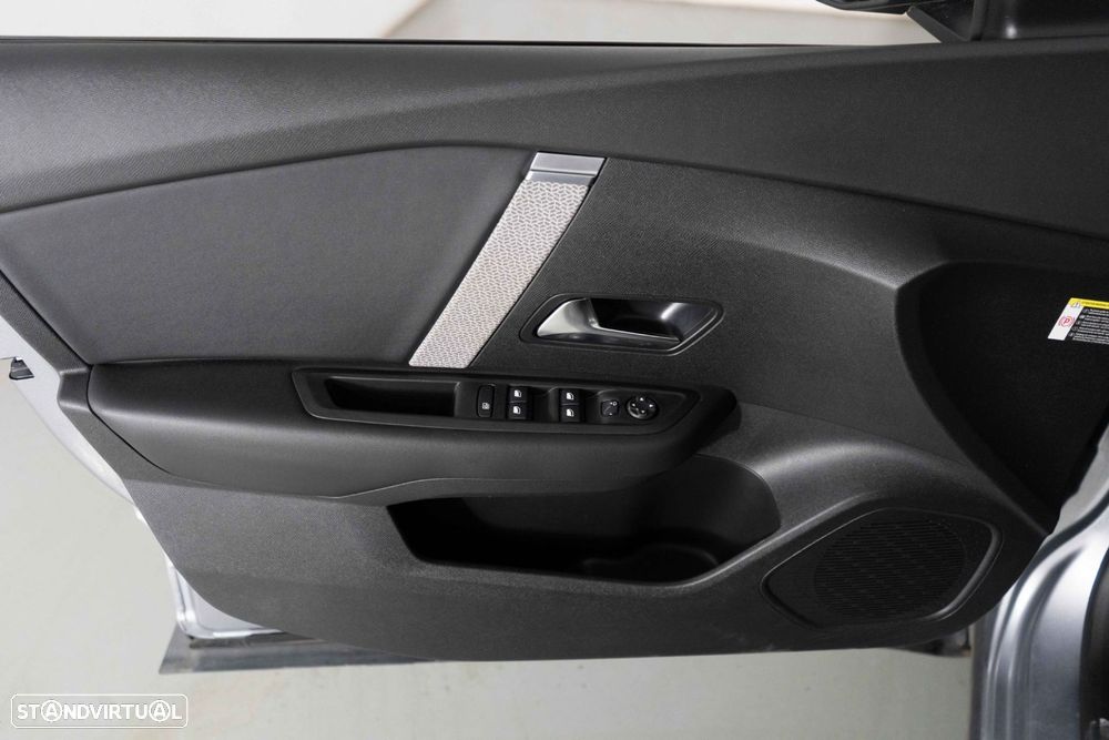 Citroën C4 1.2 PureTech Shine - 20