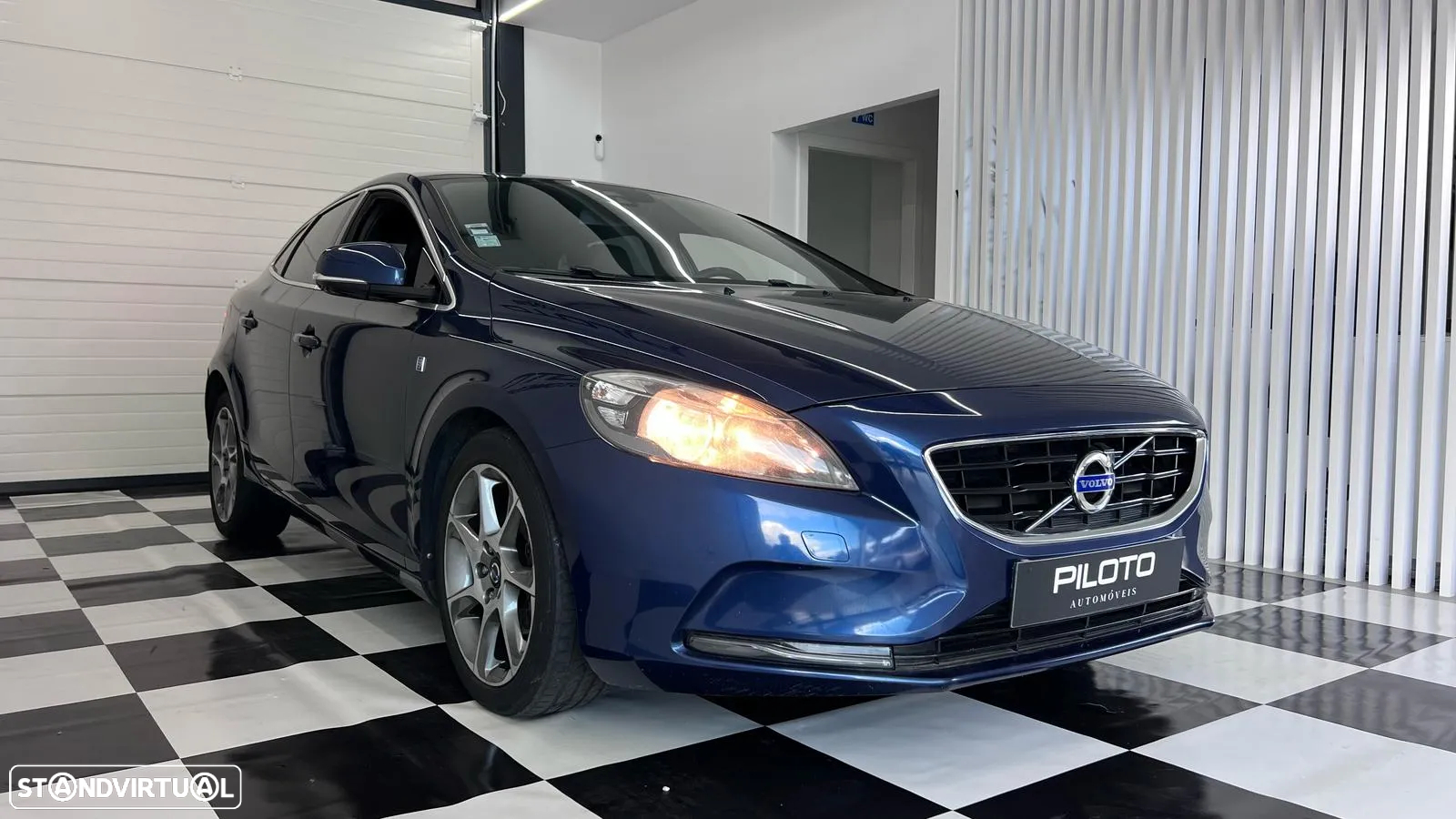Volvo V40 D2 Ocean Race - 3
