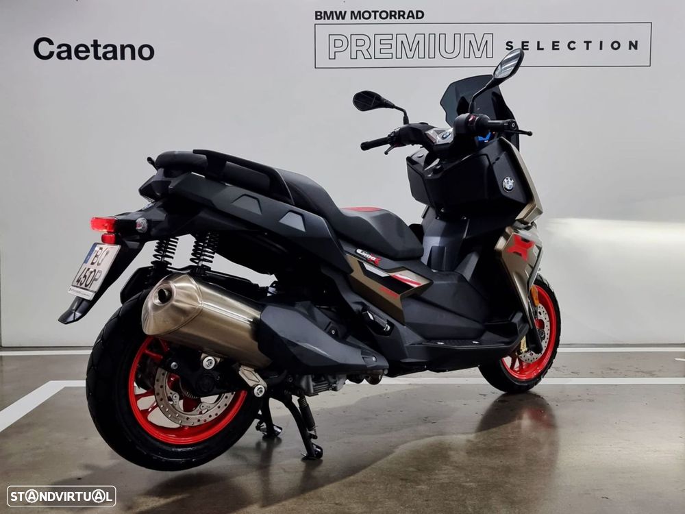 BMW C 400 X 400 X Kalamata metallic matt. - 6