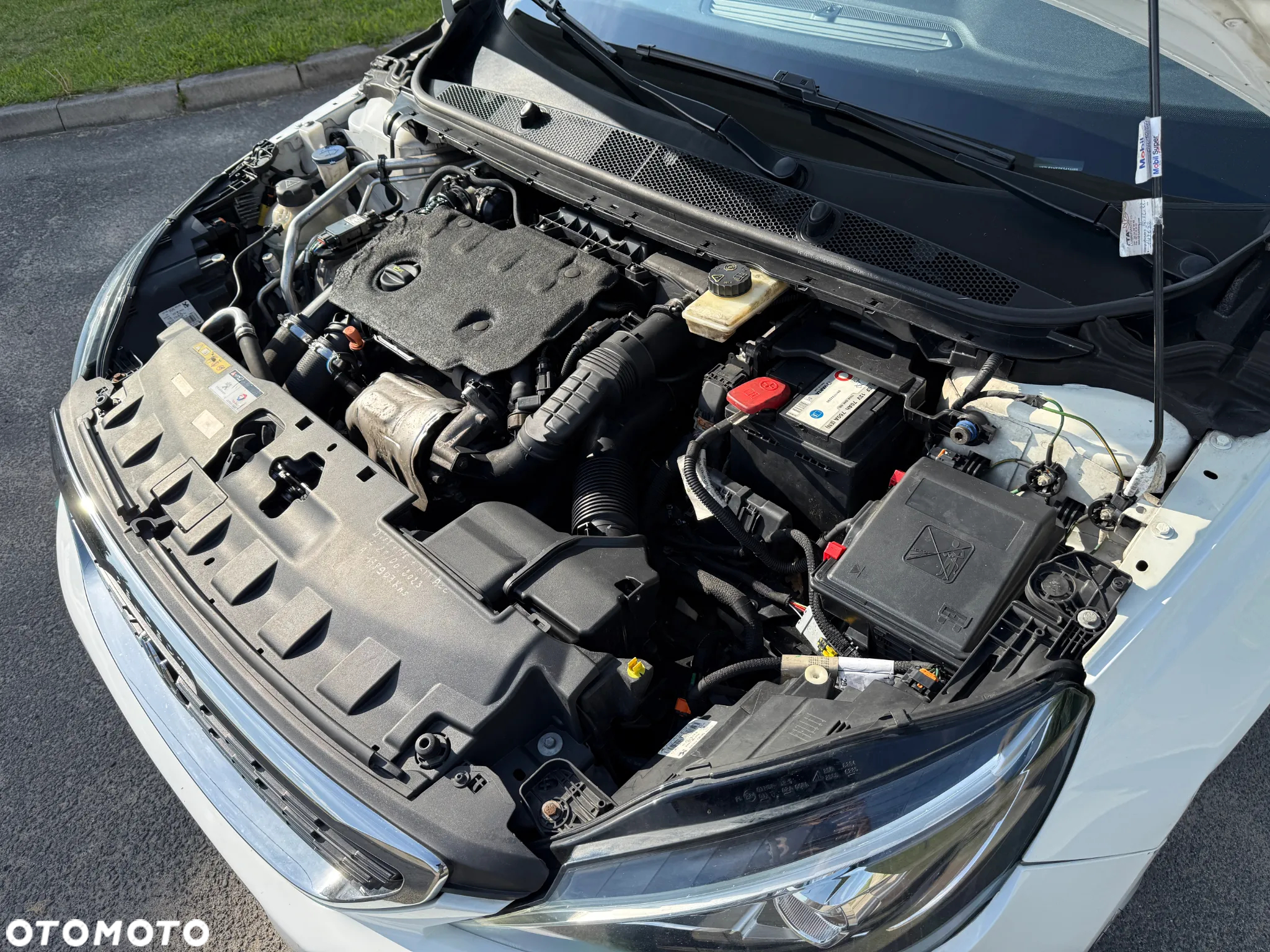 Peugeot 308 1.5 BlueHDi Business Line S&S - 26
