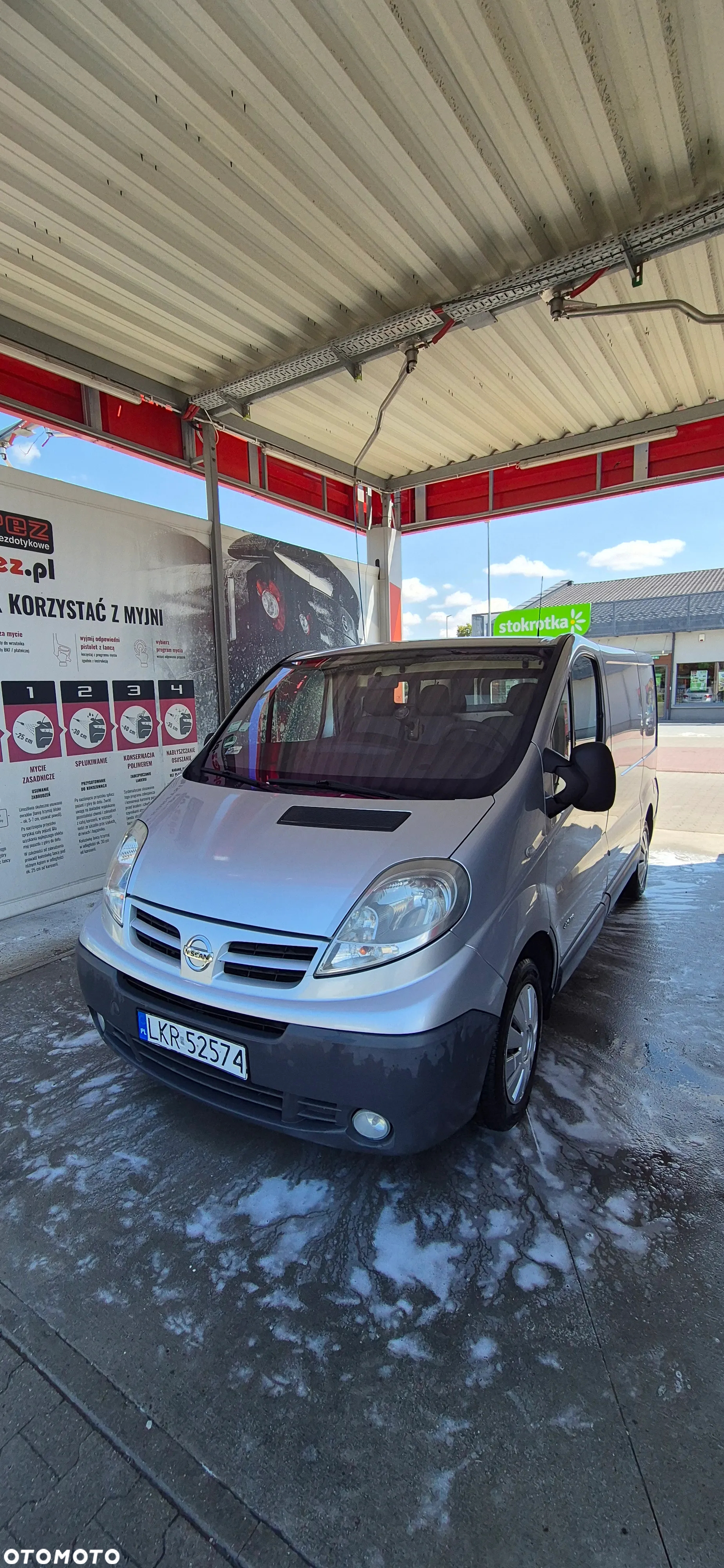 Nissan Primaster - 2