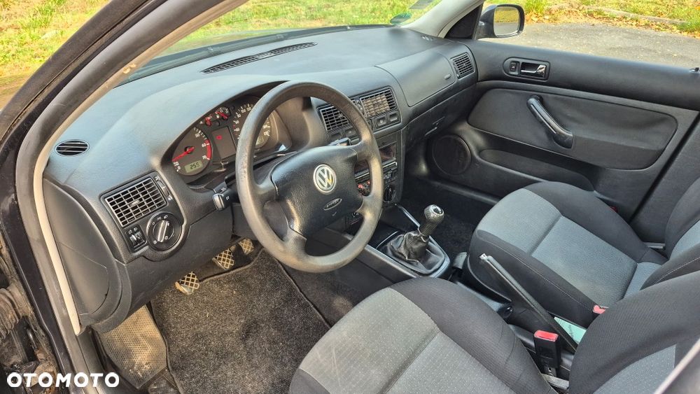 Volkswagen Golf 2004 photo 5