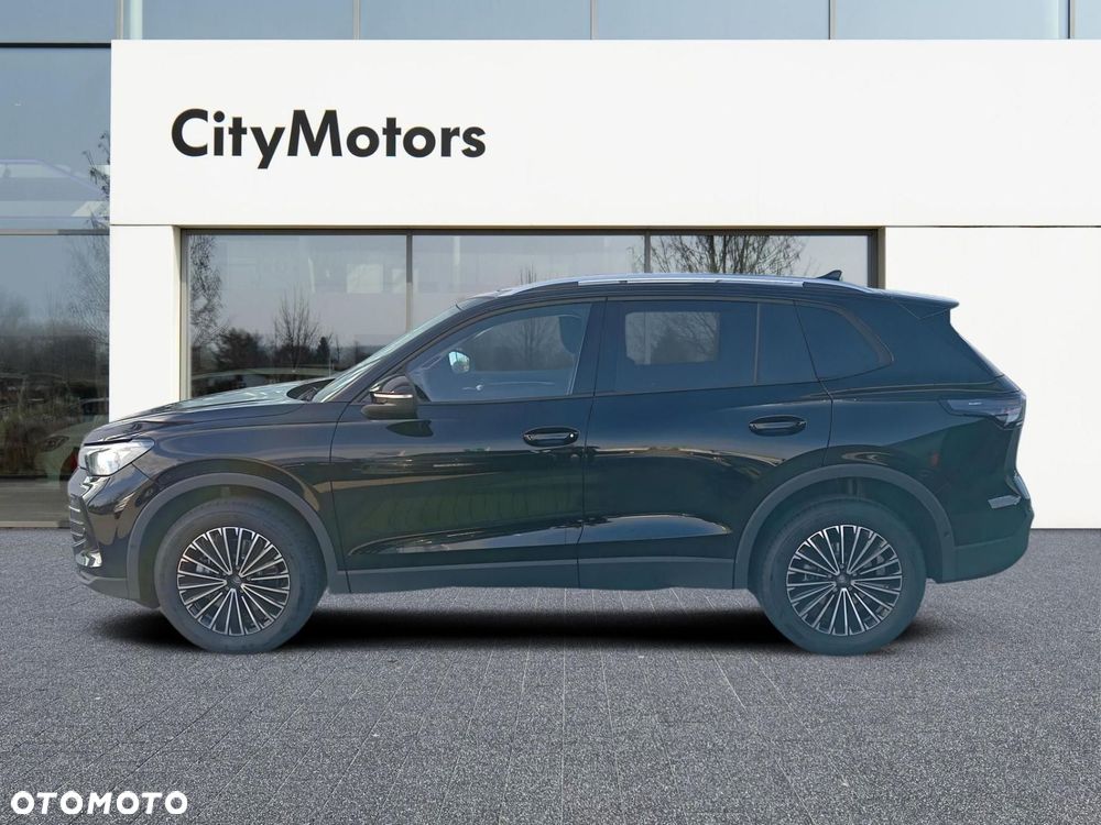 Volkswagen Tiguan - 4