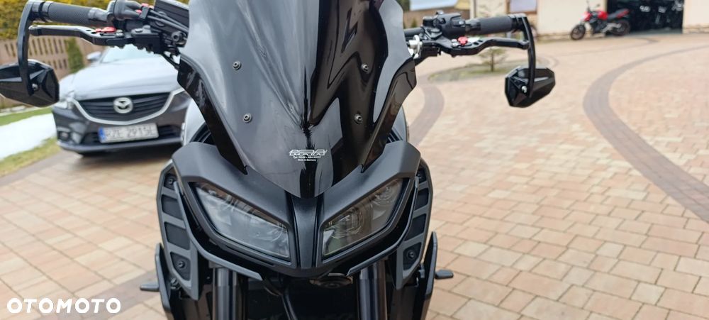 Yamaha MT - 16
