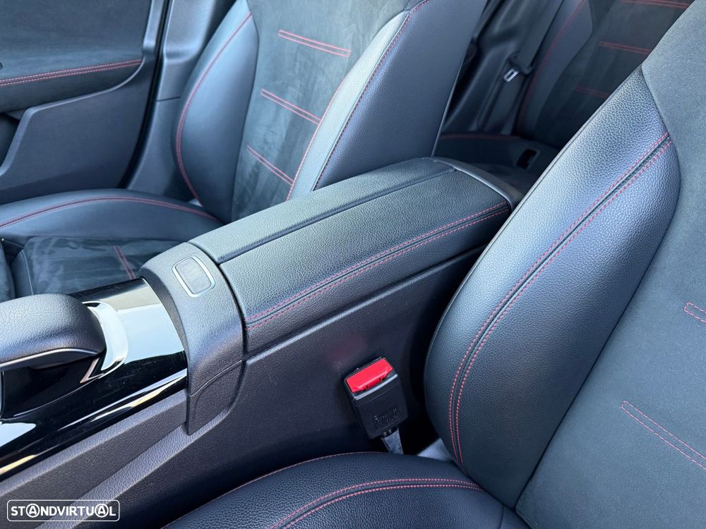 Mercedes-Benz A 180 Limousine d AMG Line Aut. - 19