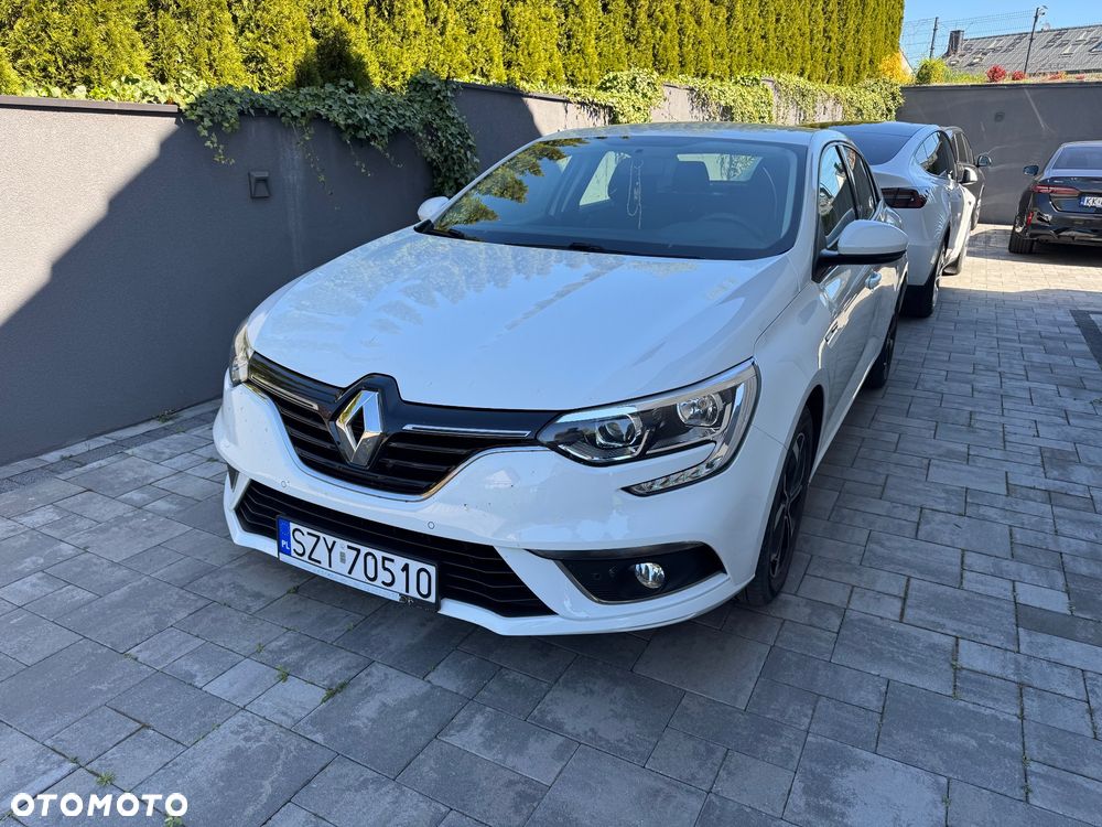 Renault Megane 1.6 SCe Zen - 2