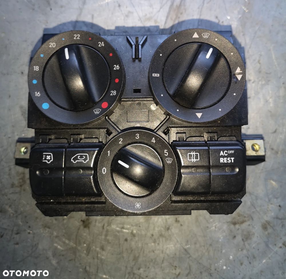 PANEL NAWIEWU TEMPMATIK KLIMATYZACJI A6394461428 VITO II MERCEDES - 1
