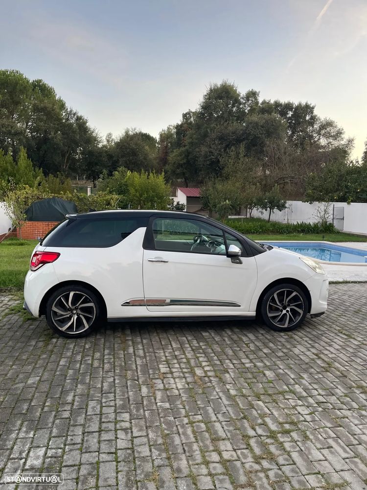 Citroën DS3 1.6 e-HDi So Chic - 1
