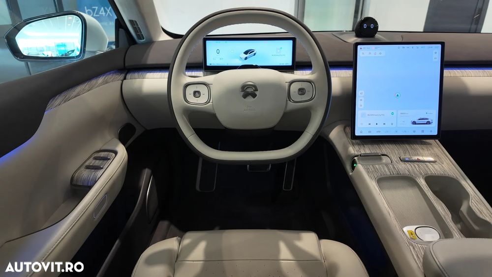 Nio ET7 - 18