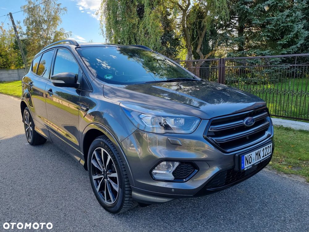 Ford Kuga 2.0 TDCi 2x4 ST-Line - 32