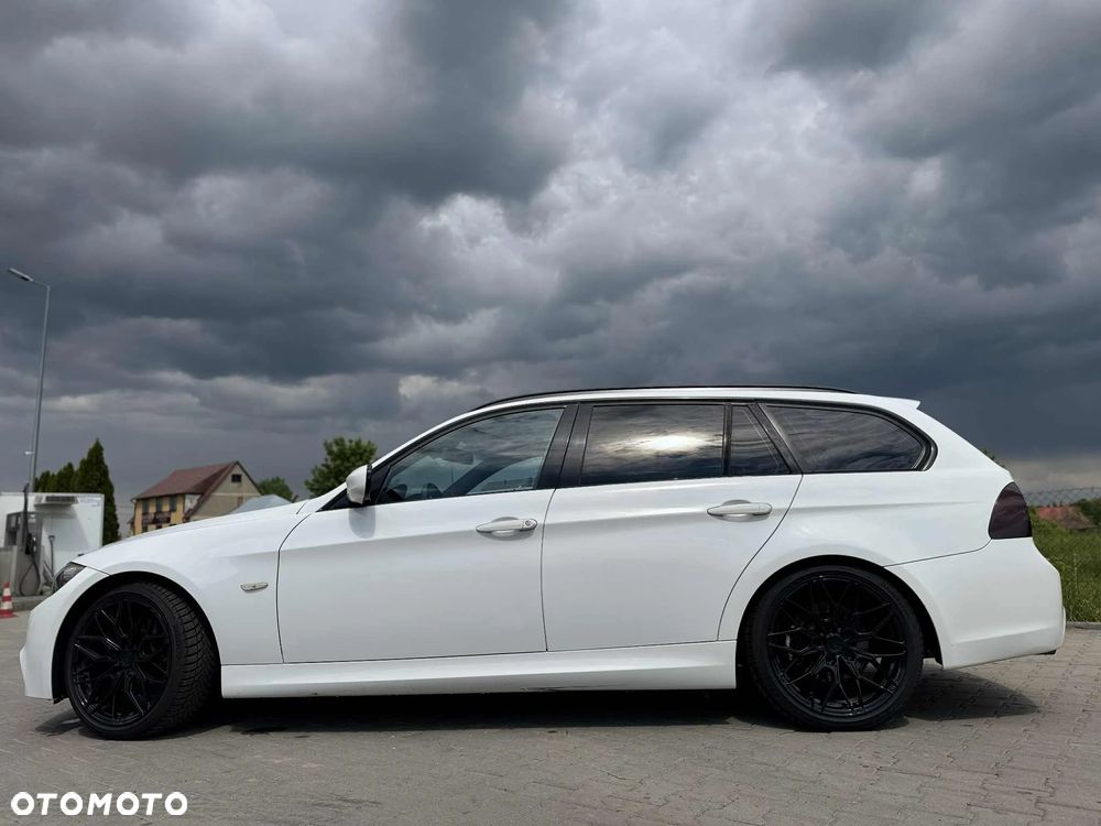 BMW Seria 3 318d - 5