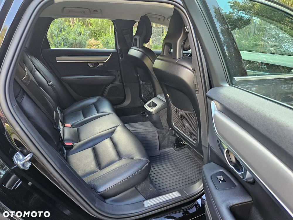 Volvo V90 T5 Momentum - 27