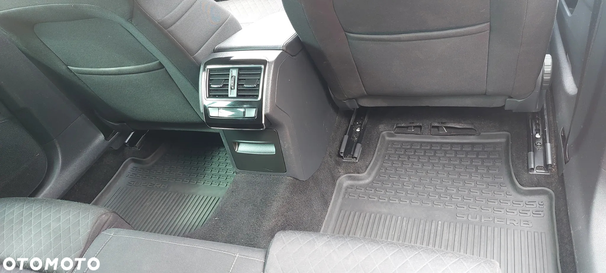Skoda Superb 2.0 TDI Style - 18