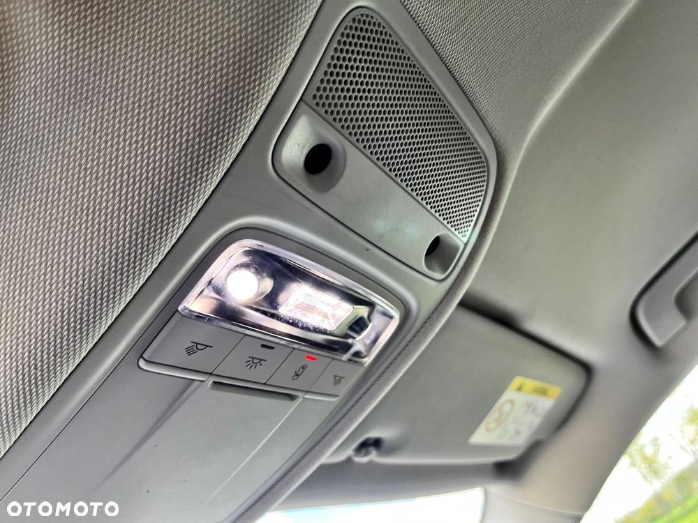 Audi A3 Sportback 1.6 TDI S tronic Attraction - 22