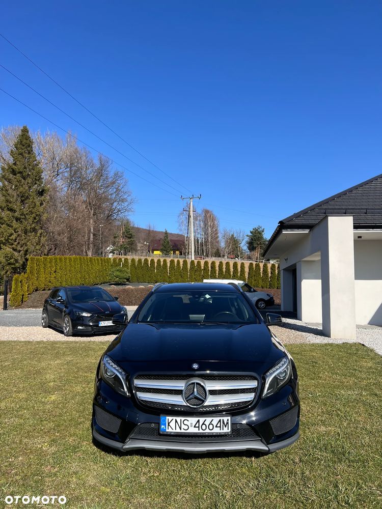 Mercedes-Benz GLA 180 7G-DCT AMG Line - 5