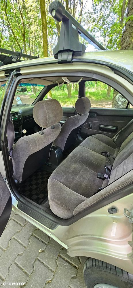 Toyota Corolla - 9