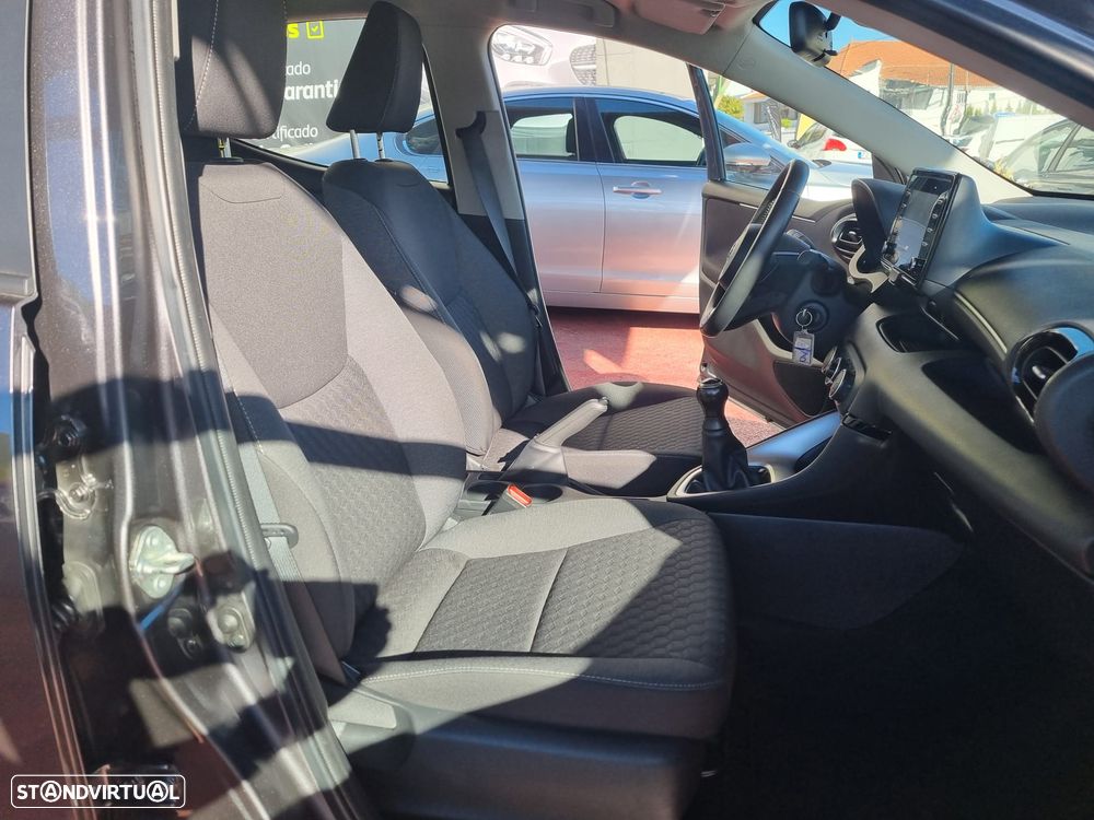 Toyota Yaris 1.0 VVT-i Comfort Plus - 23