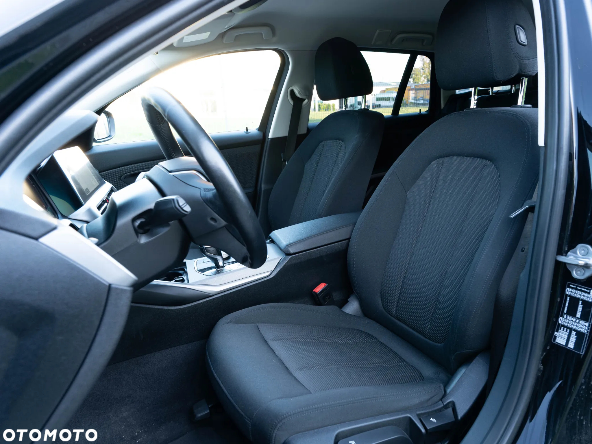 BMW Seria 3 - 21