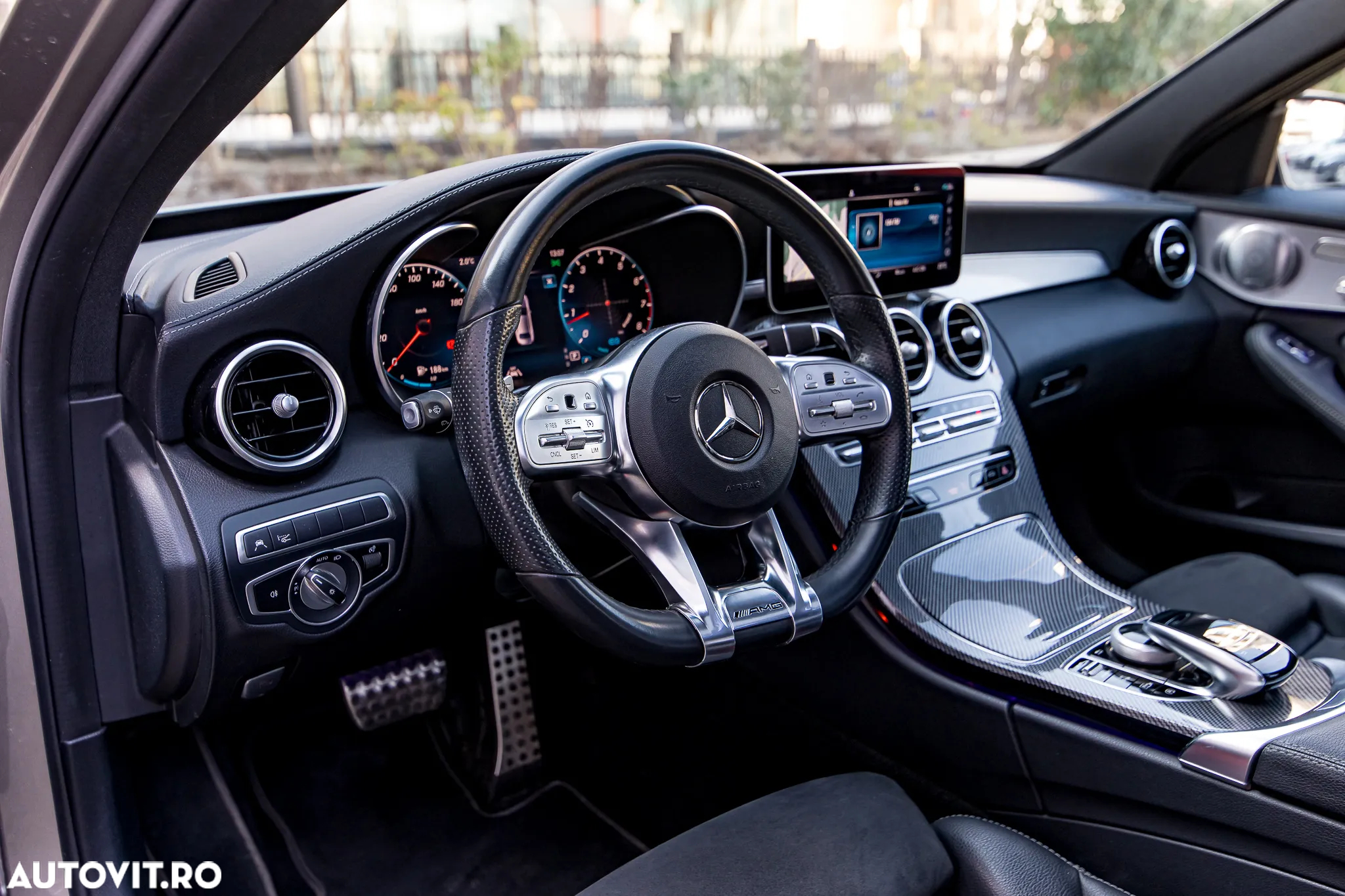 Mercedes-Benz C 300 9G-TRONIC AMG Line - 18