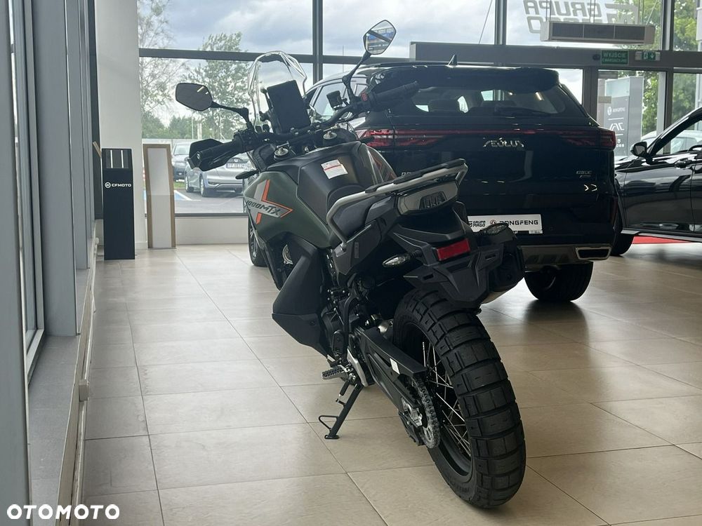 CFMoto MT-X - 3