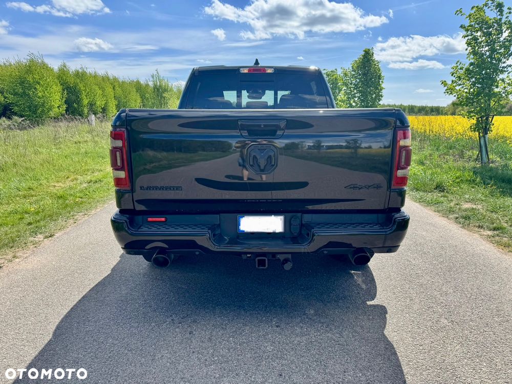 Dodge RAM 1500 5.7 4x4 - 2