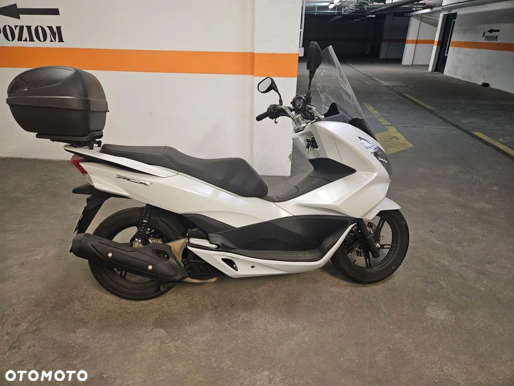 Honda PCX - 1