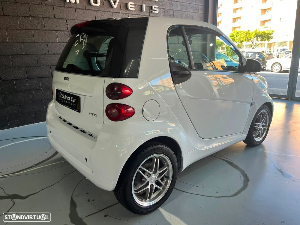 Smart ForTwo Coupé 1.0 mhd Passion 71 Softouch - 4
