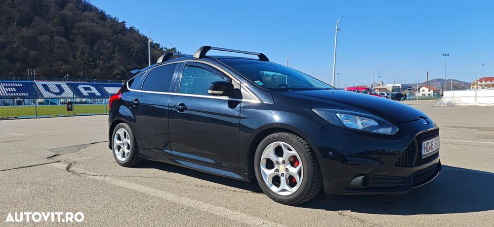 Ford Focus - 28