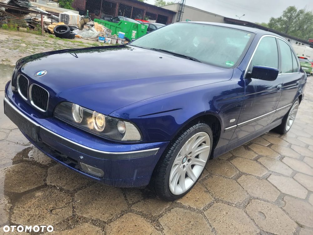 BMW Seria 5 523i - 7