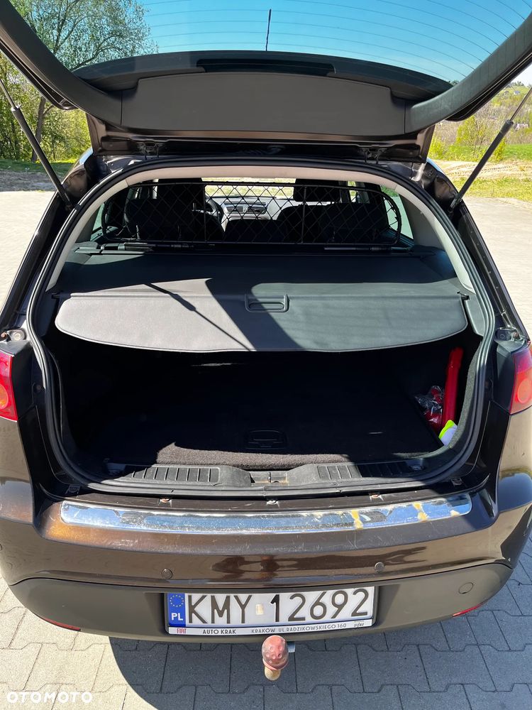 Fiat Croma 1.9 JTD Emotion - 9