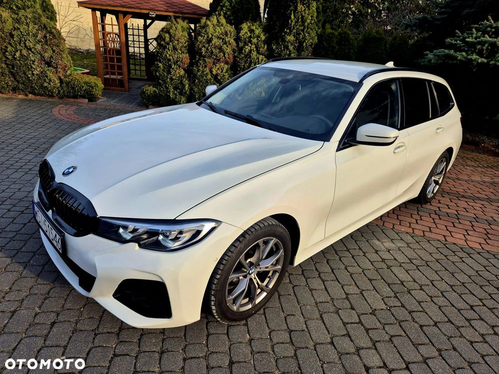 BMW Seria 3 318i Sport Line - 20