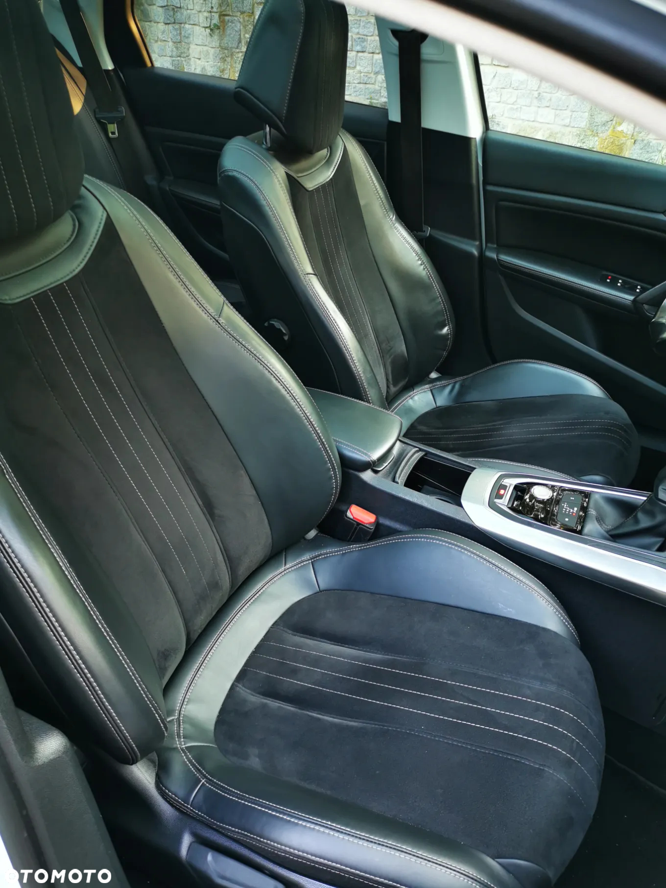Peugeot 308 1.2 PureTech Allure S&S EAT6 - 9