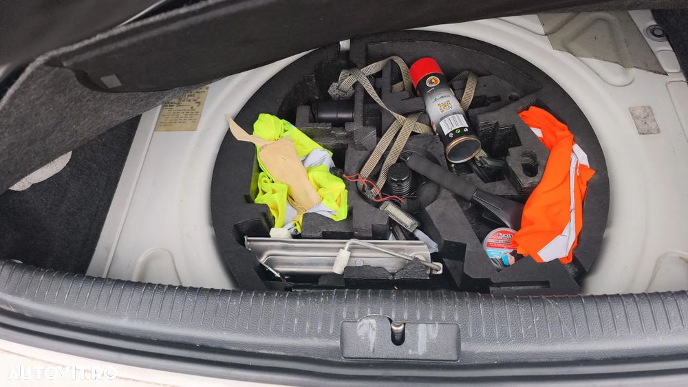 Volkswagen Golf 2.0 TDI DPF DSG GT Sport - 9