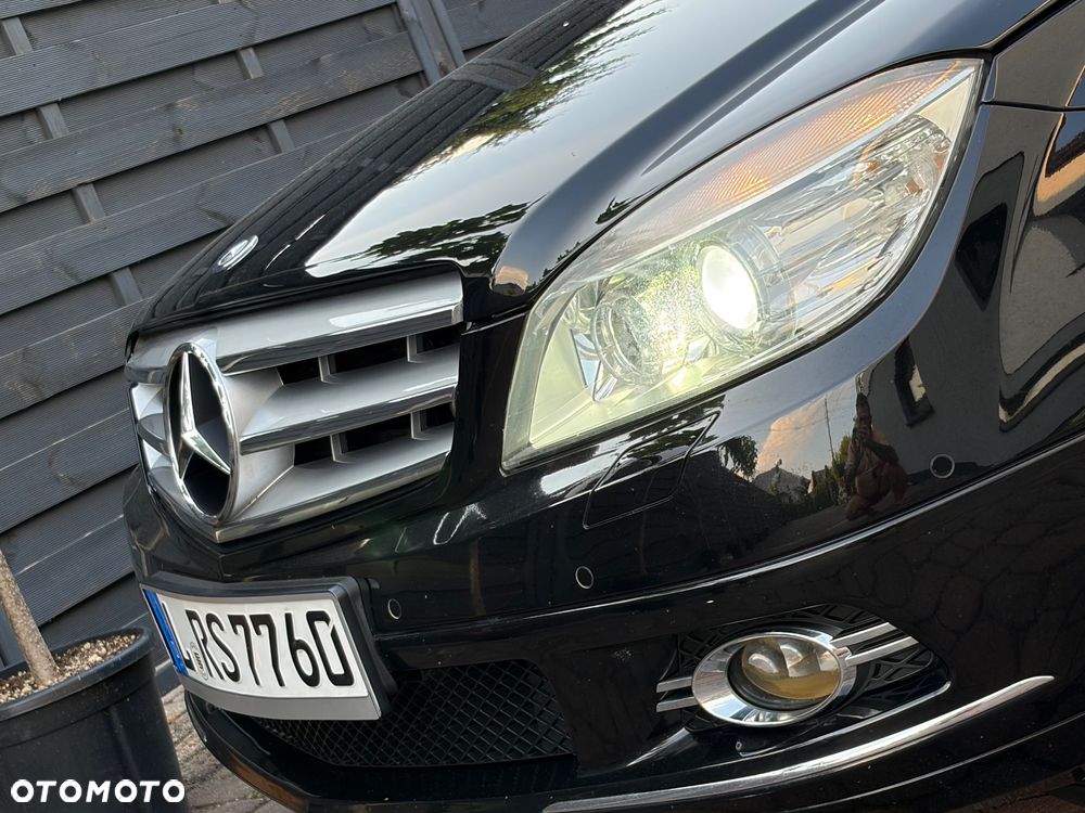 Mercedes-Benz Klasa C 180 Kompressor BlueEFFICIENCY Avantgarde - 11