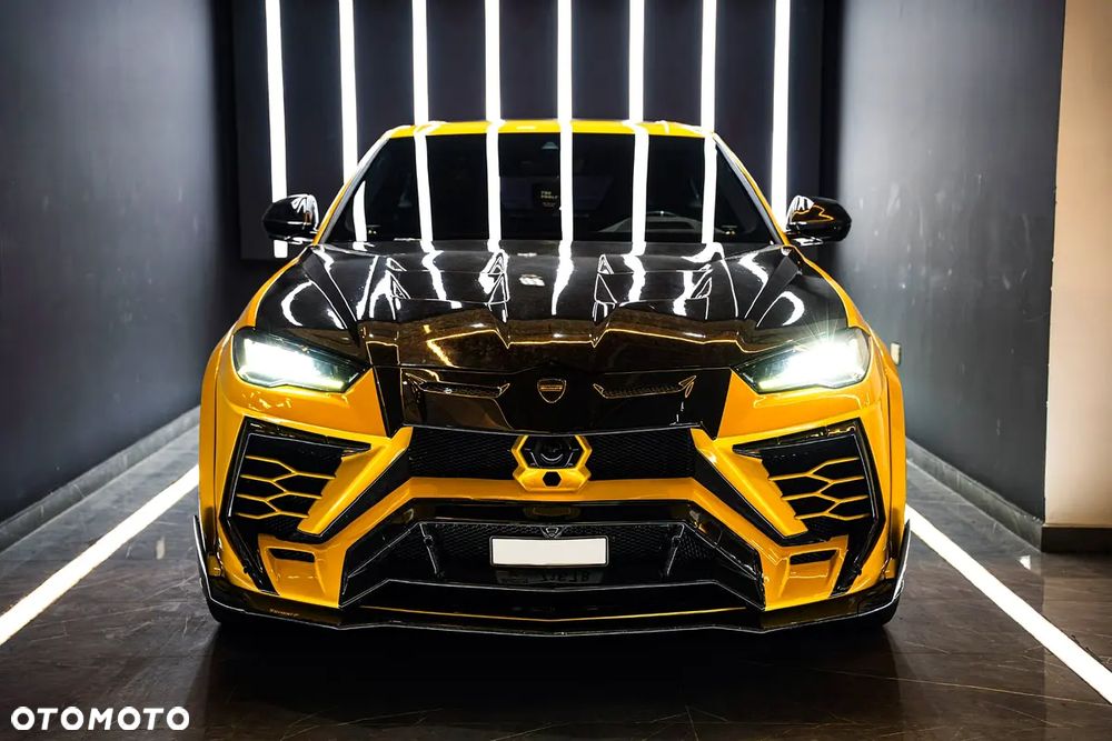 Lamborghini Urus - 3