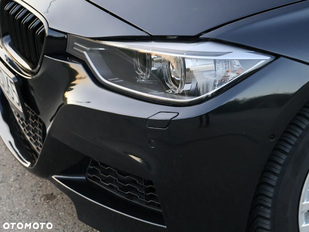 BMW Seria 3 - 37