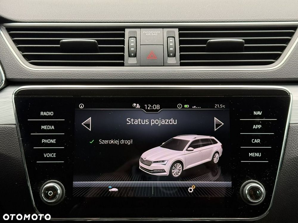 Skoda Superb 2.0 TDI SCR Ambition - 31