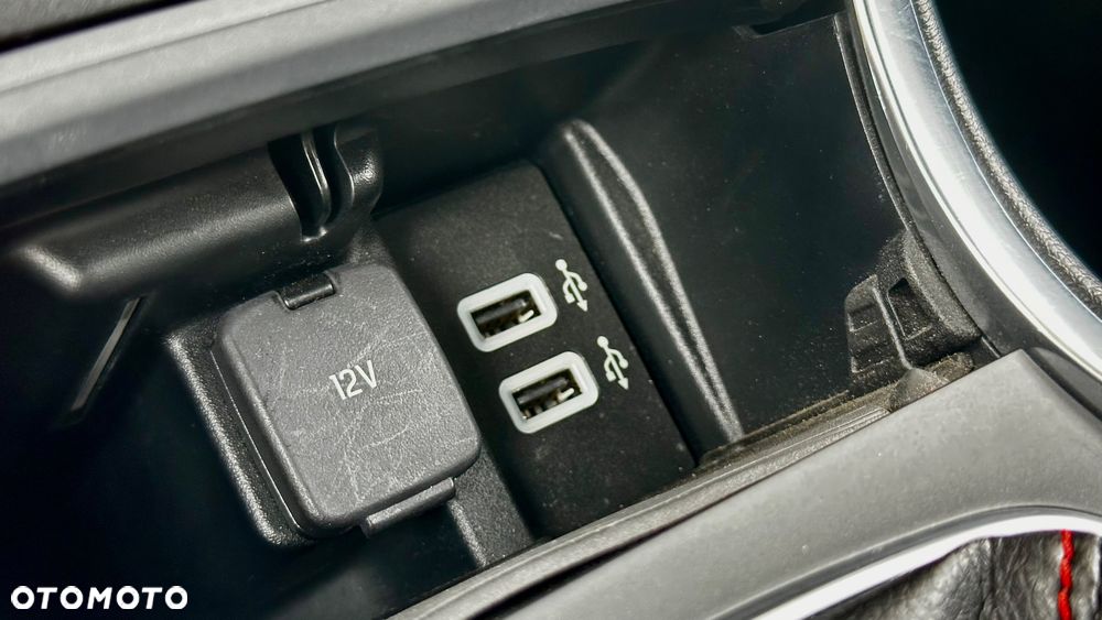 Ford S-Max - 34