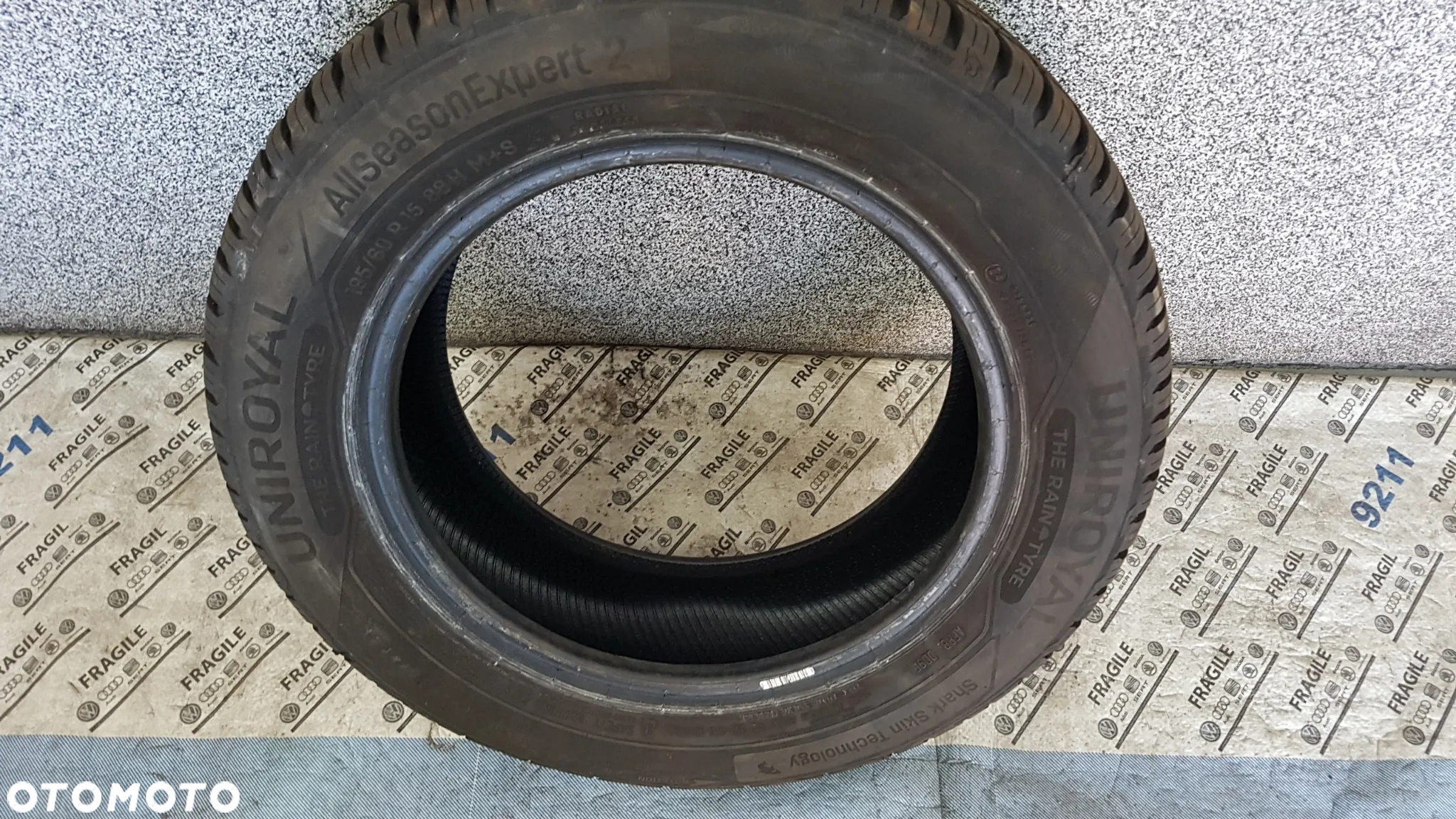 UNIROYAL ALLSEASON EXPERT 2  195/60R15  195/60/15 - 12