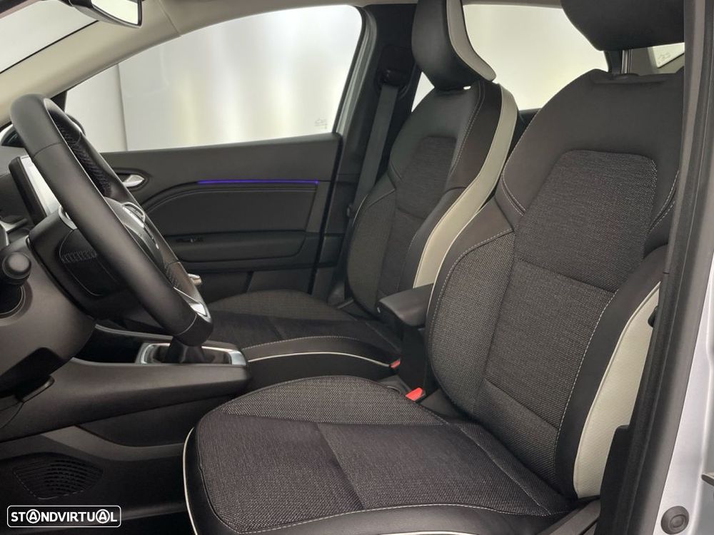Renault Captur 1.0 TCe Techno - 17