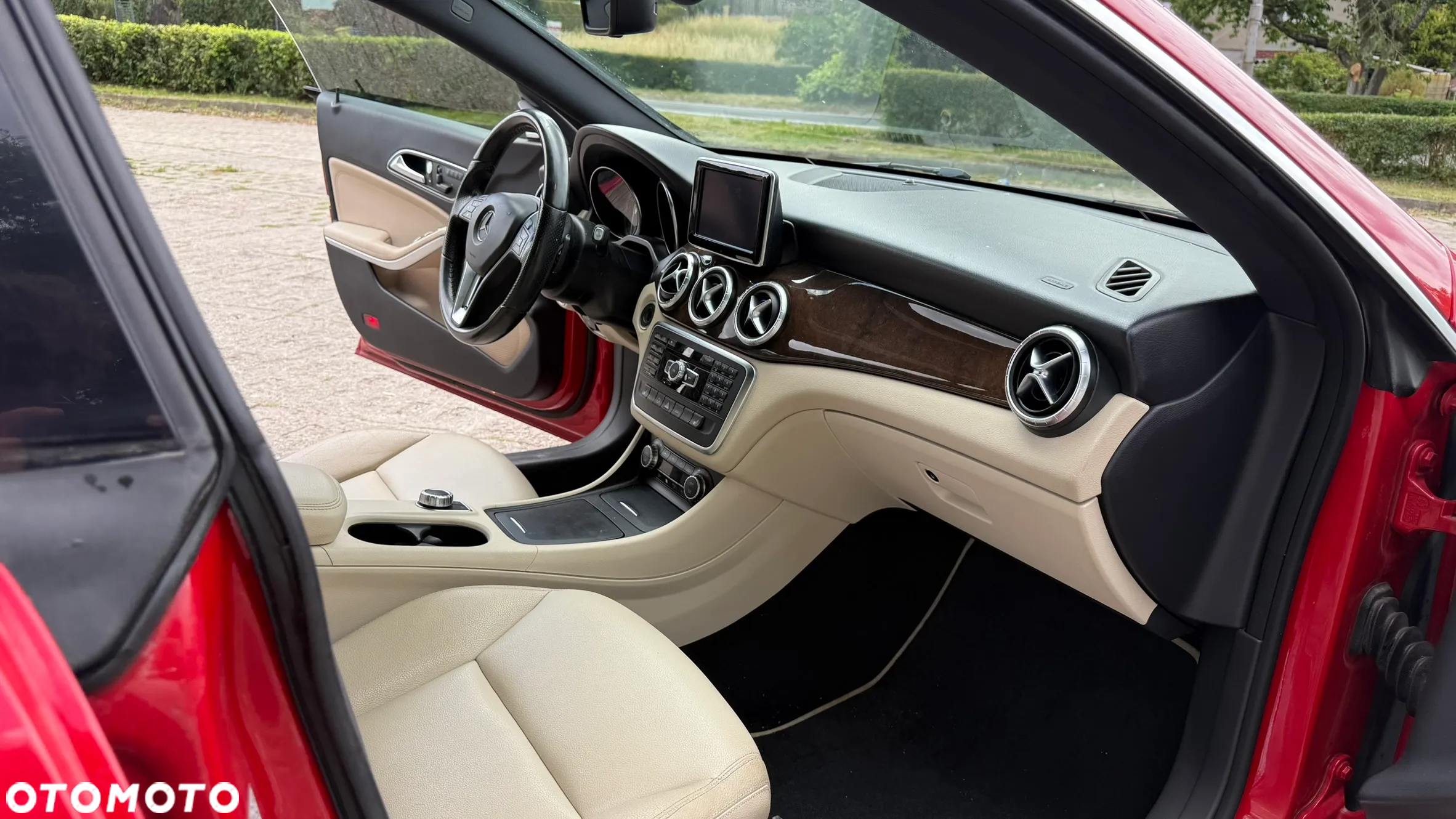 Mercedes-Benz CLA 250 4Matic 7G-DCT AMG Line - 14