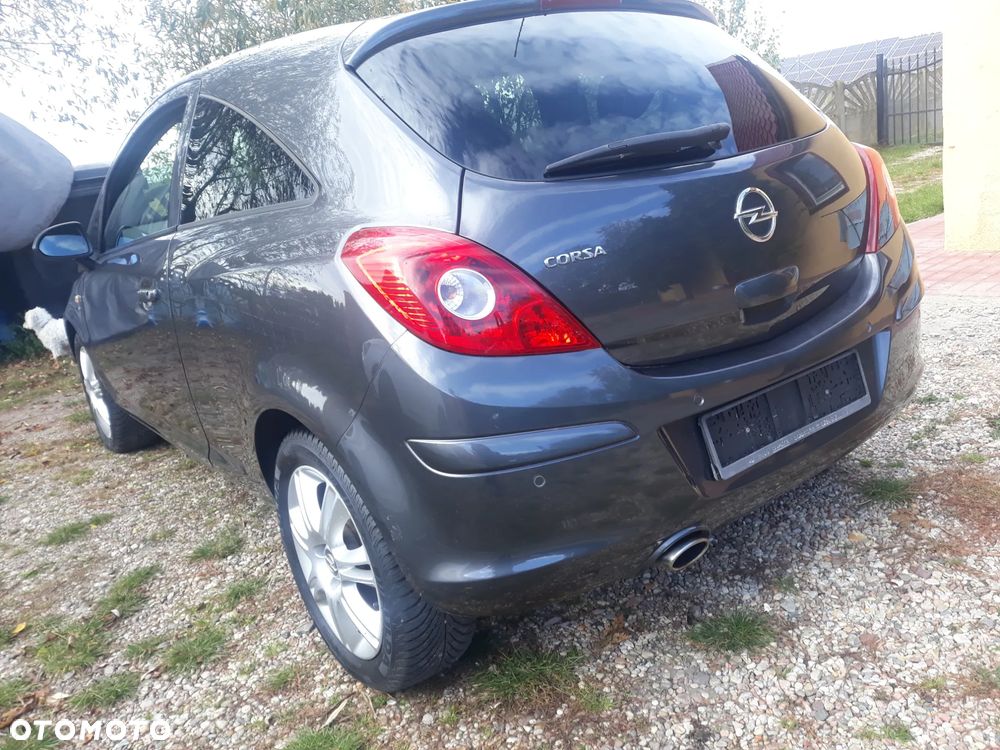 Opel Corsa - 17