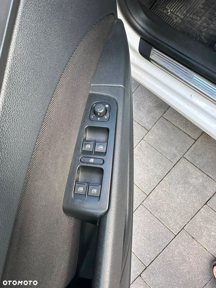 Skoda Superb 2.0 TDI 4x4 Business DSG - 14
