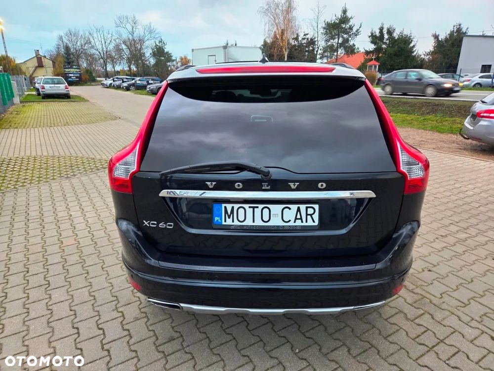Volvo XC 60 D4 Geartronic Momentum - 9