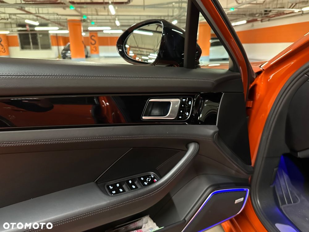 Porsche Panamera 4S E-Hybrid - 25