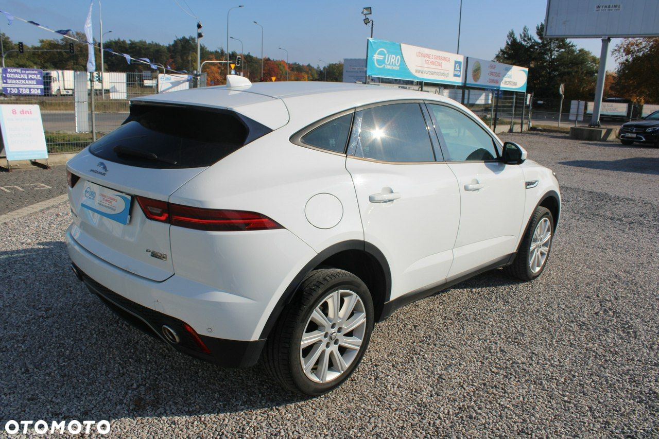 Jaguar E-Pace - 7