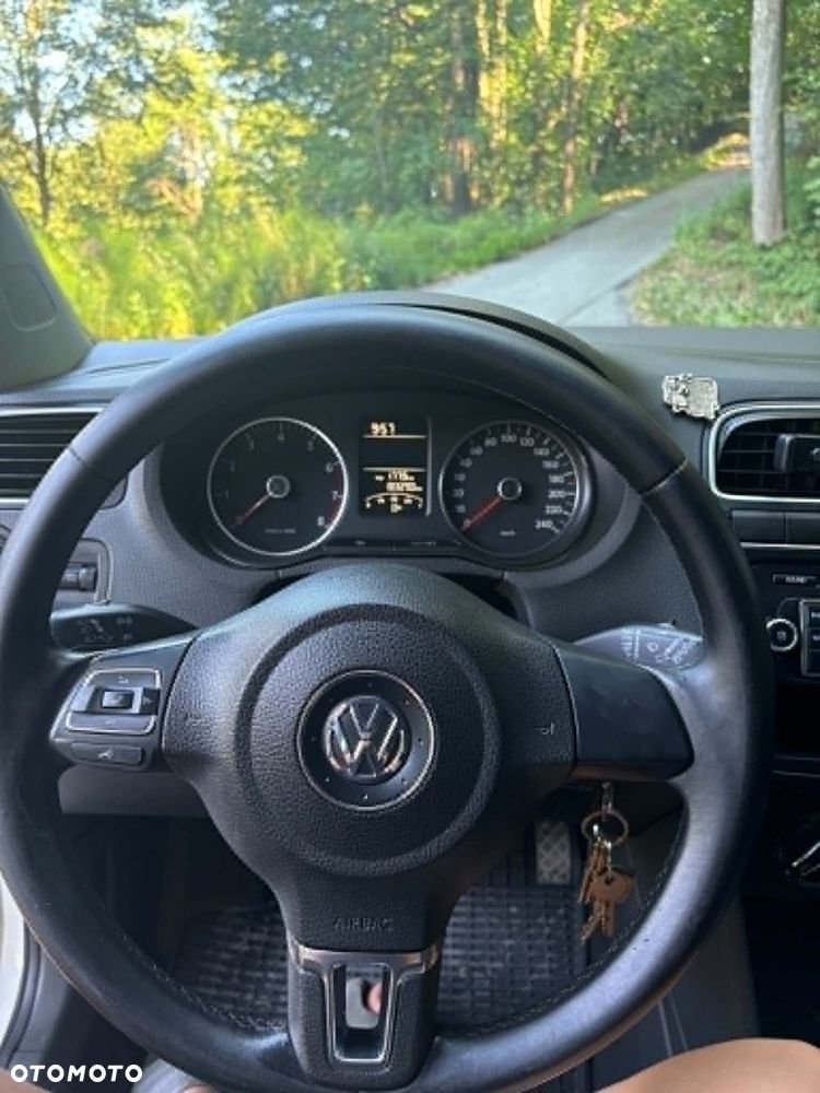 Volkswagen Polo 1.2 12V Highline - 8