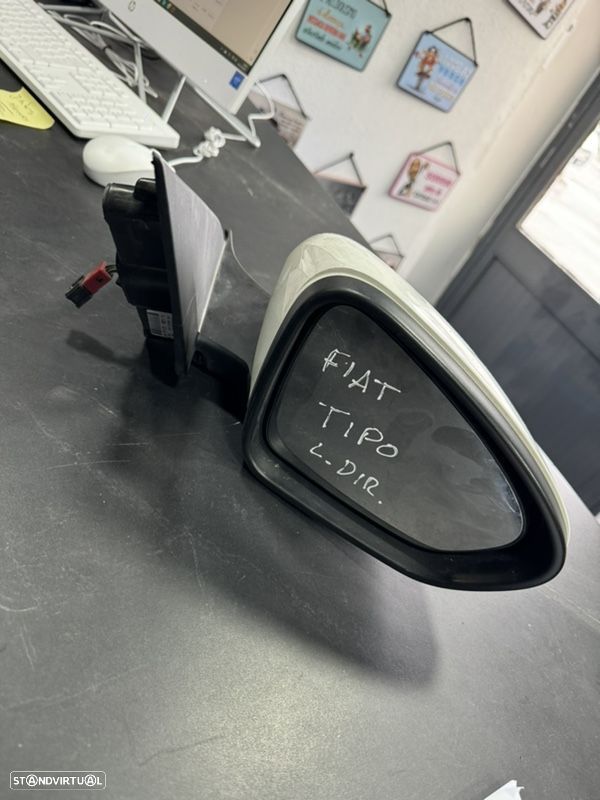 Espelho direito Fiat Tipo 2018 - 1